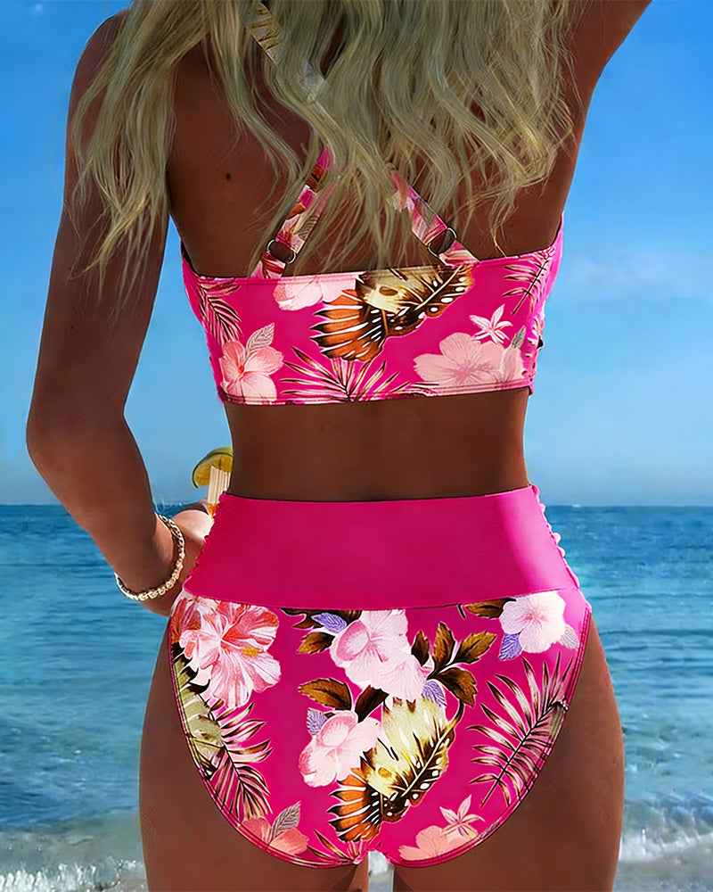Clara | Bikini mit kontrastierendem Blumenmuster und Schlitz