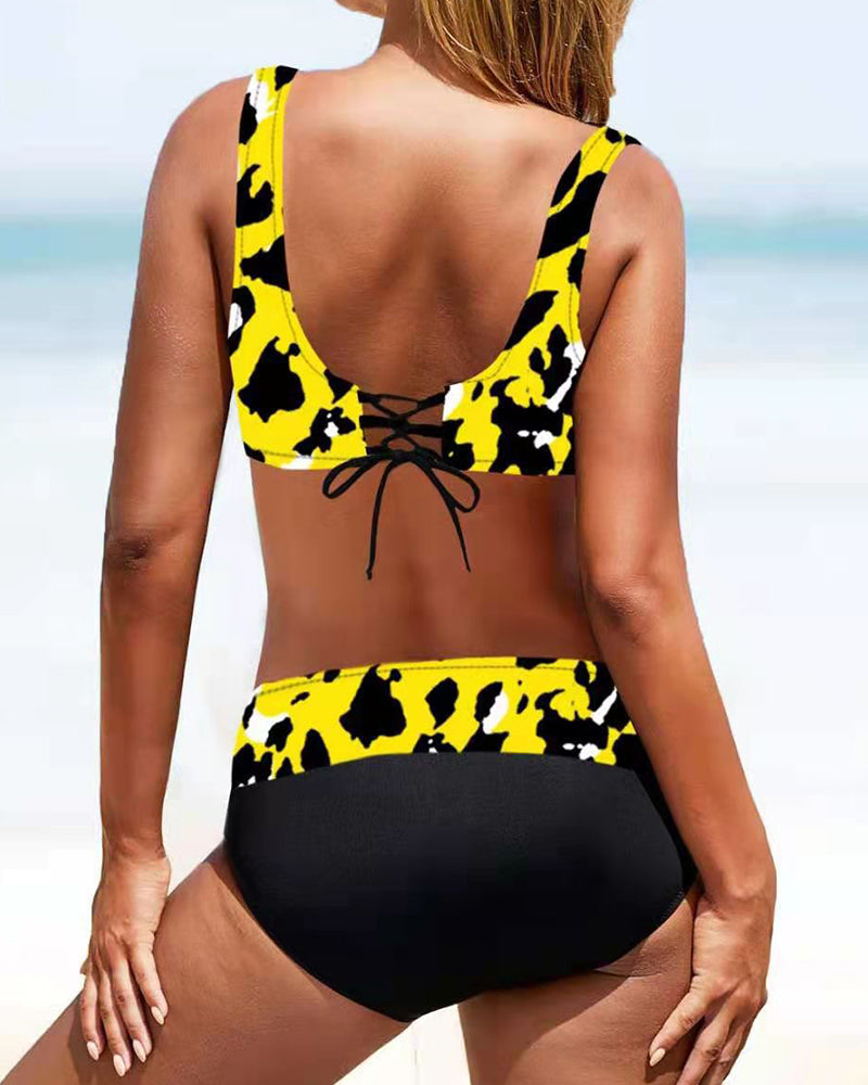 Eva | Fröhlicher Bunter Bikini