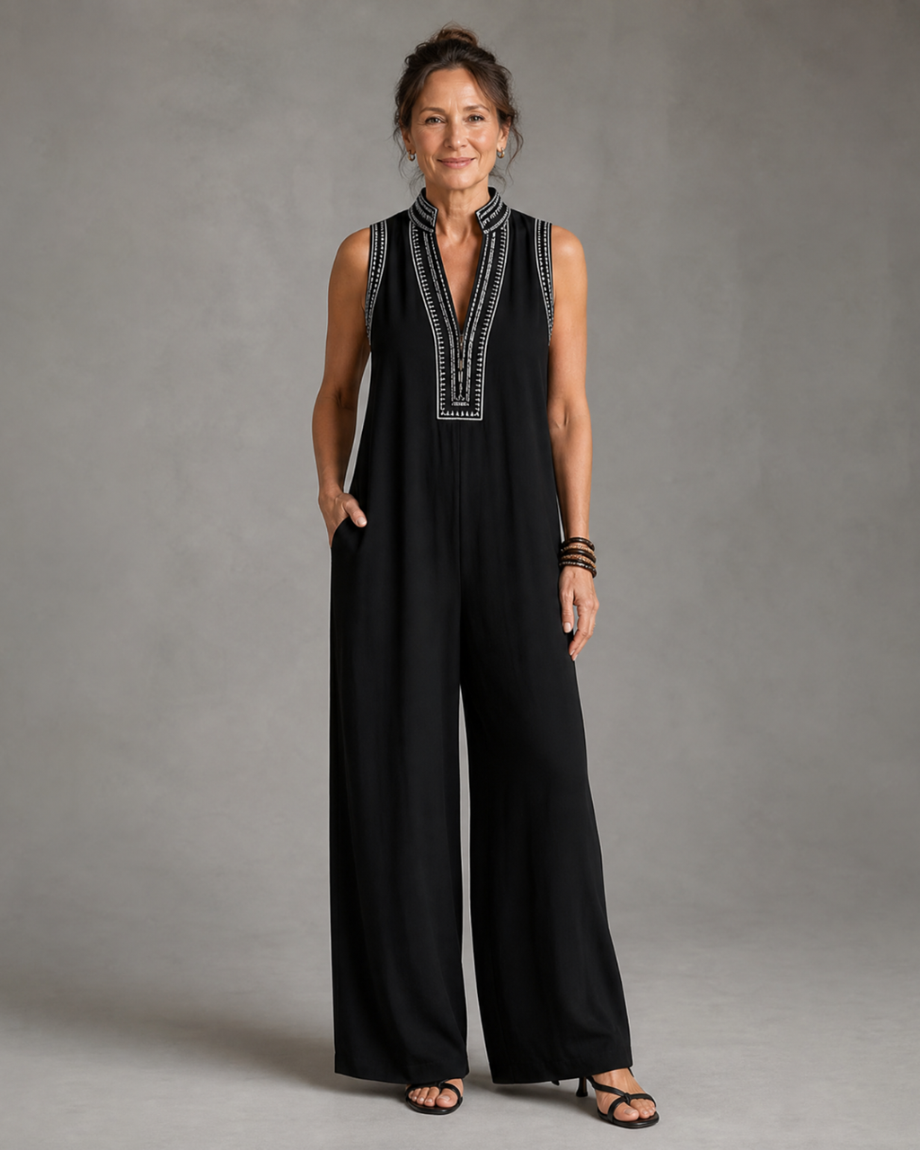 Velmira | Bestickter V-Ausschnitt Ärmelloser Jumpsuit mit weitem Bein