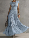 BLUES SPITZEN-BESETZTES OBERTEIL UND FALTENMAXIKLEID SET