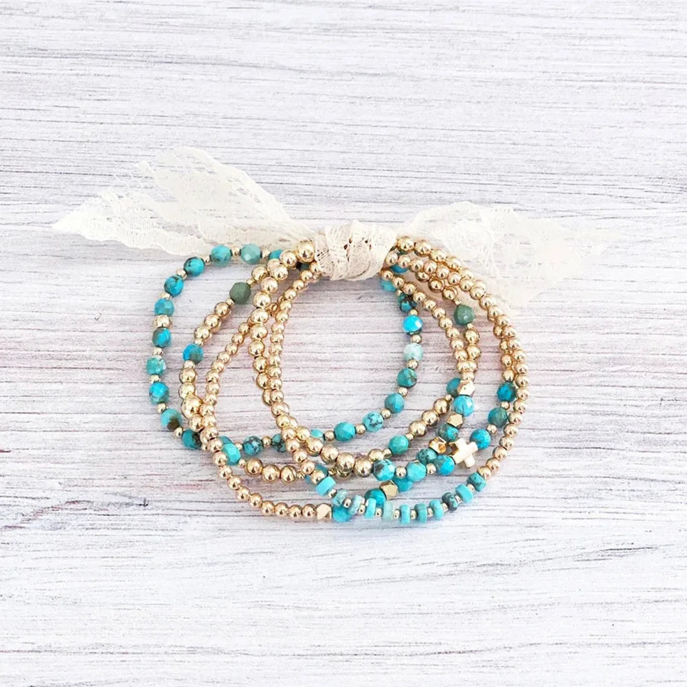 Feminines Türkis Charm Armband