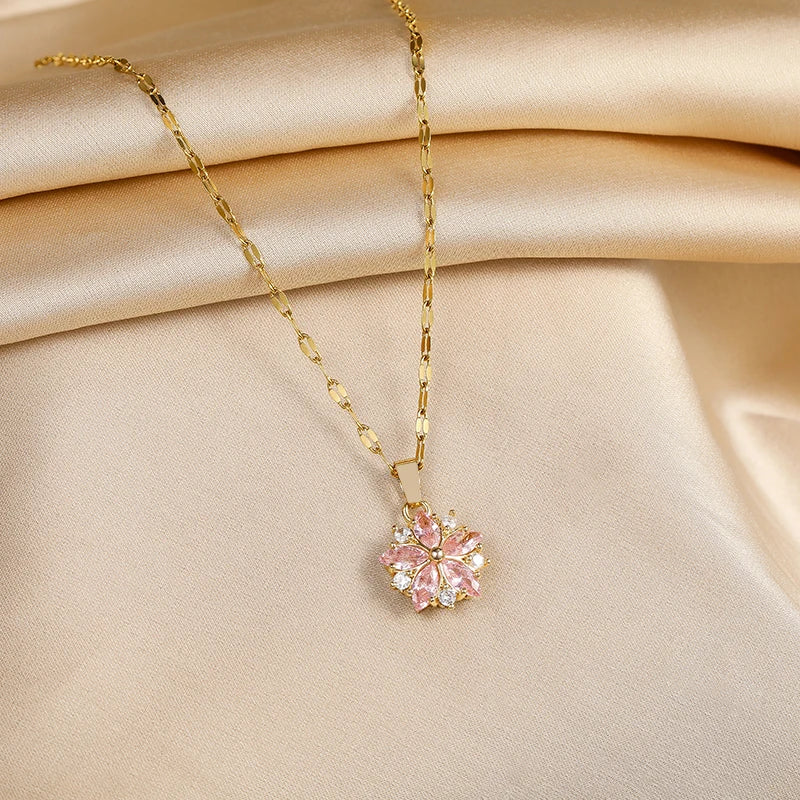 Collier Sakura Rose Romantique aus Edelstahl