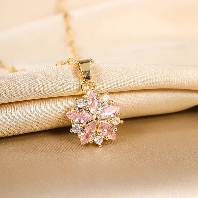 Collier Sakura Rose Romantique aus Edelstahl