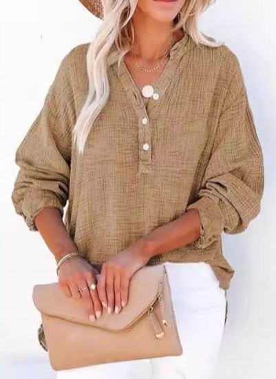 AYLA™ – Legere V-Ausschnitt-Bluse