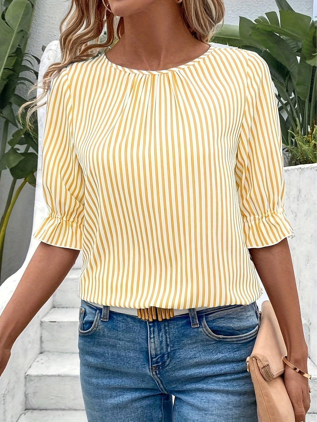 Savannah | Elegante gestreifte Bluse mit Knopfdetails