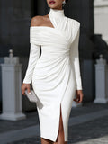 Petra | Abendkleid mit Hoher Kragen & Ein-Schulter