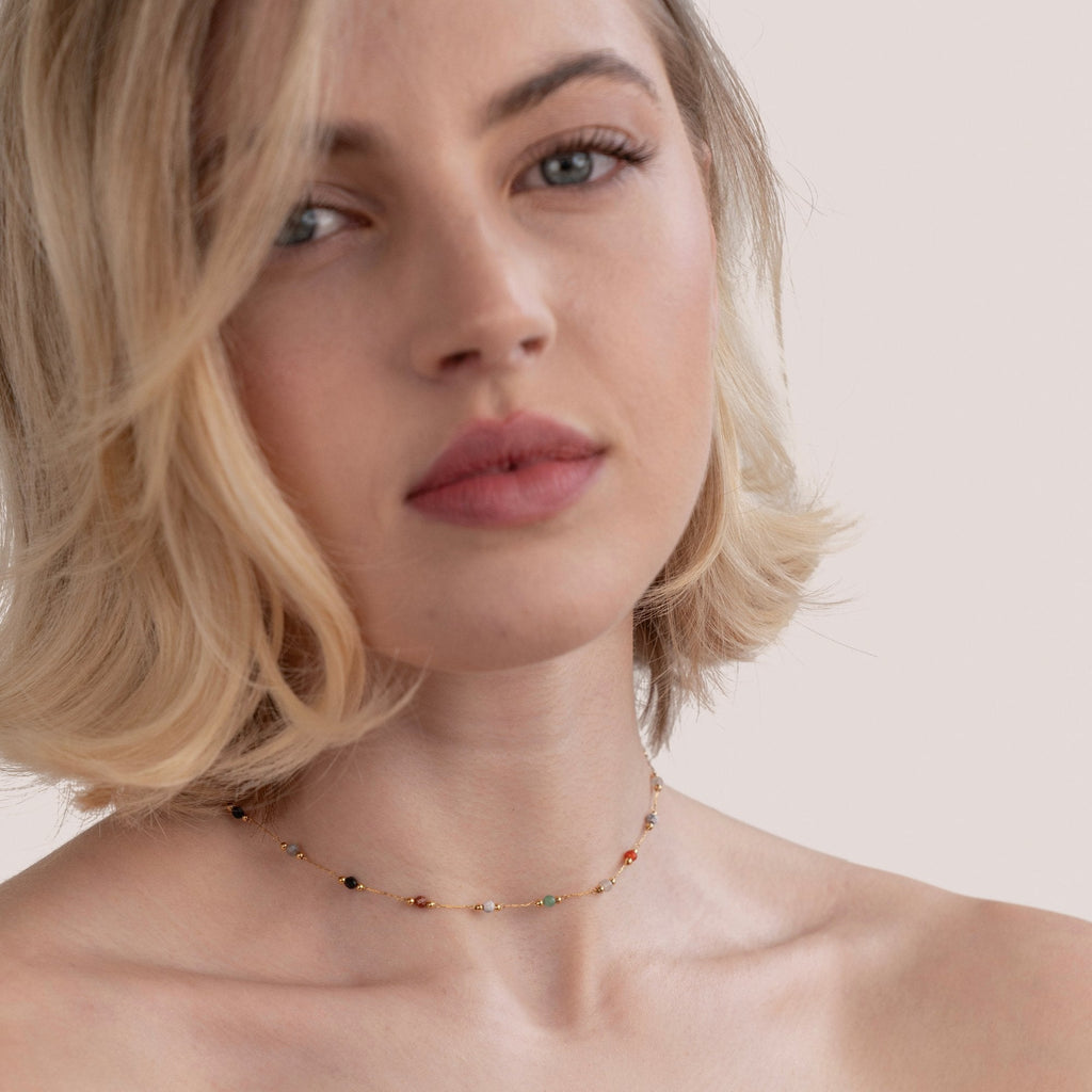 Minimalistische Collier mit Stein