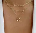 Renate | Überlappendes Goldenes Collier mit Anhänger