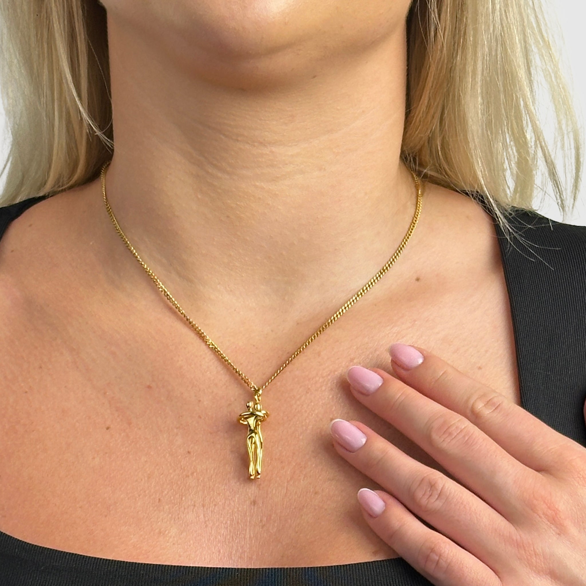 Améthysa | Die Umarmungskette, Symbol für Liebe und Zärtlichkeit